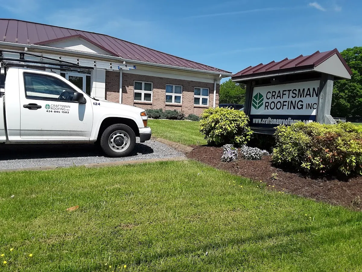 Quality Roof Replacement by experienced craftsmen in Elwood